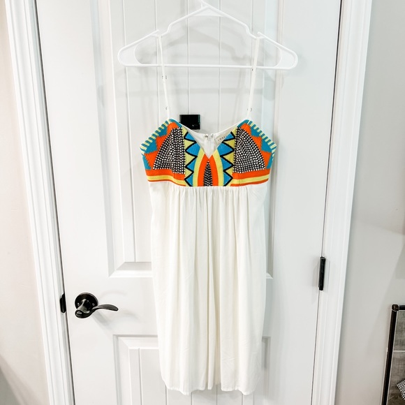 Love Stitch White Strappy Sundress Orange Blue Embroidered Chest Design Size Med - Picture 3 of 11